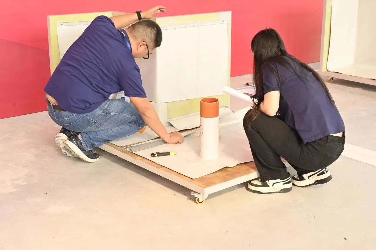 Finales du Concours national de comp&eacute;tences professionnelles des imperm&eacute;abilistes de la Coupe Canlon 2023 (19)