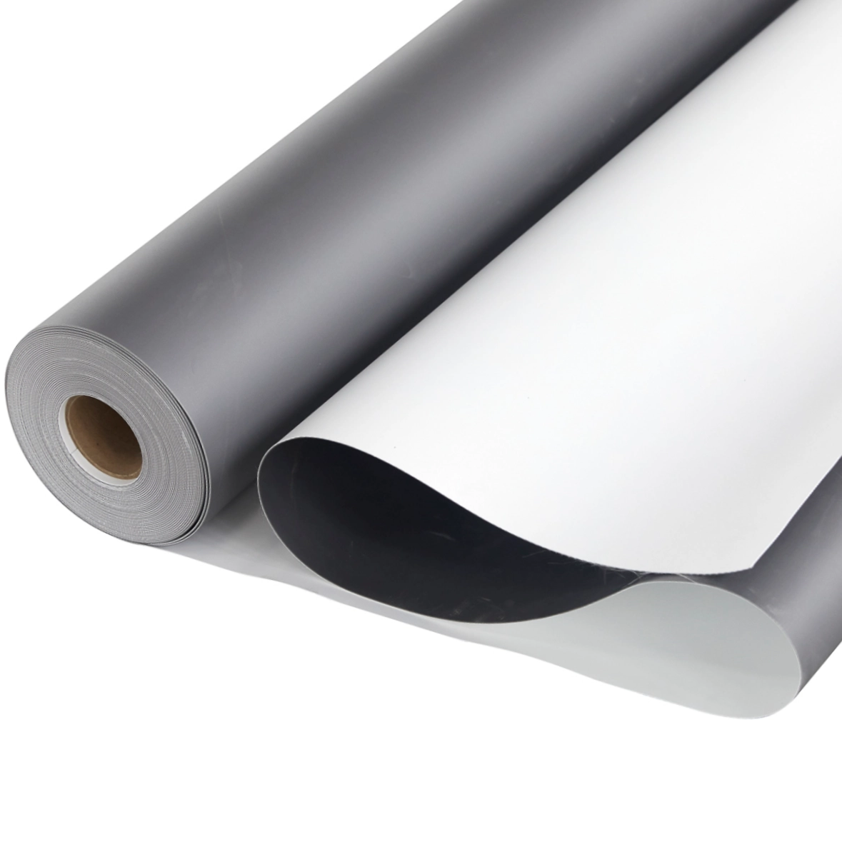 Bataille des Titans : TPO vs PVC – Qui est le roi de la toiture monocouche ?