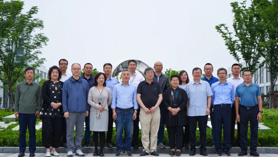 Polyol&eacute;fines thermoplastiques pour toitures de b&acirc;timents Sp&eacute;cification technique pour application de t&ocirc;le