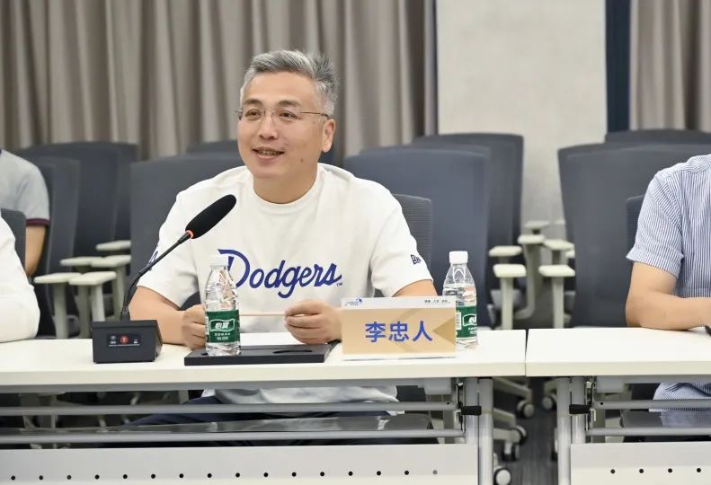 Li Zhongren, pr&eacute;sident de CANLON