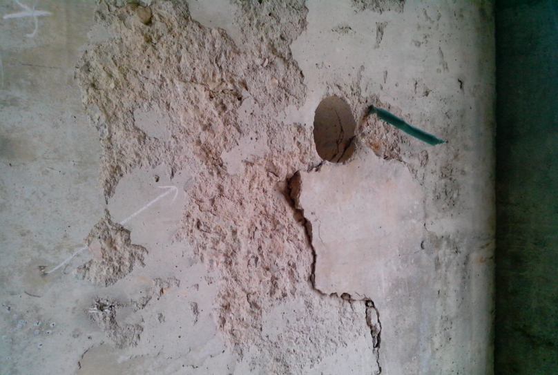 Mini-leçon sur l'imperméabilisation | Vulgarisation des connaissances : quel est le coupable des infiltrations de béton ? En savoir plus sur les pores capillaires et les pores du gel