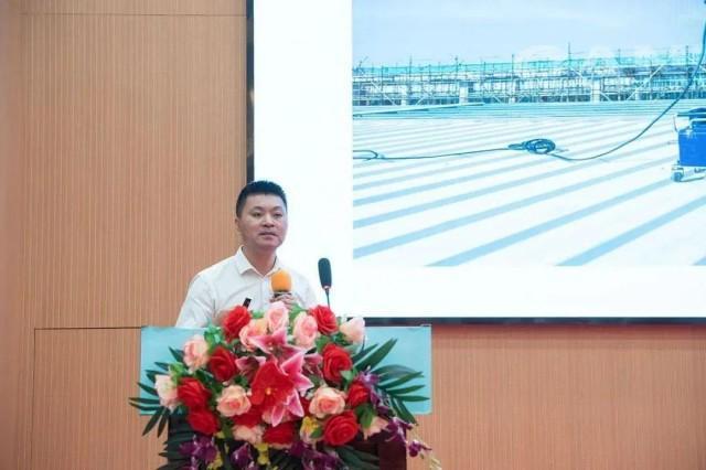 Zheng Yanqun, directeur technique de CANLON Co., Ltd., a partag&eacute; le rapport d'ouverture