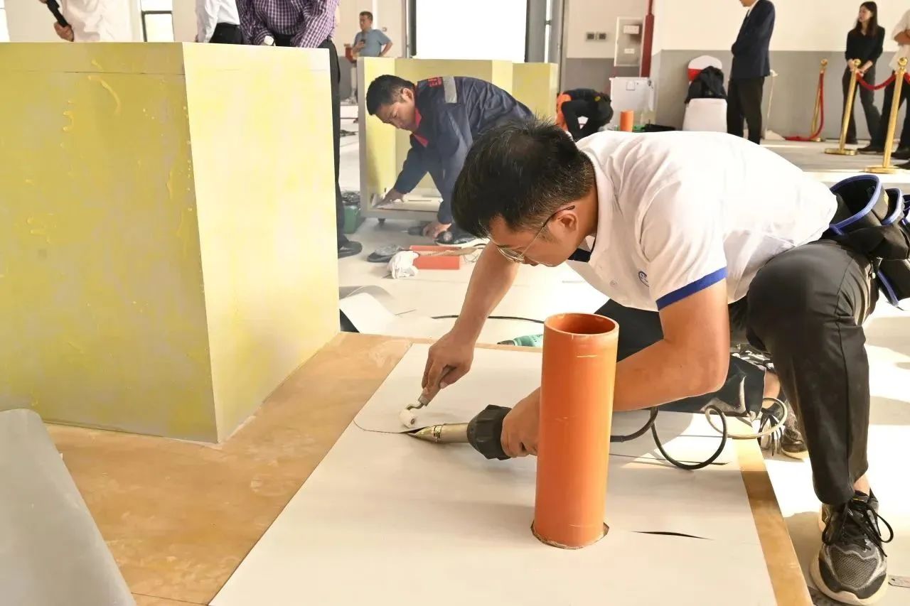 Finales du Concours national de comp&eacute;tences professionnelles des imperm&eacute;abilistes de la Coupe Canlon 2023 (12)