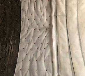 Pose de panneaux imperm&eacute;ables autocollants