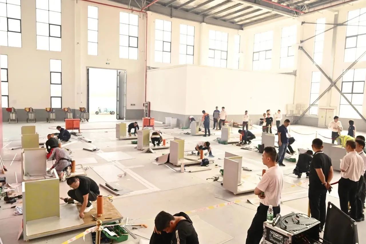 Finales du Concours national de comp&eacute;tences professionnelles des imperm&eacute;abilistes de la Coupe Canlon 2023 (7)