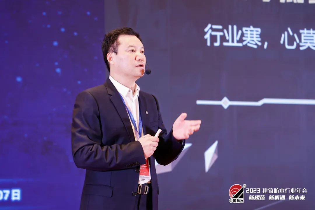 M. Qian Lindi, pr&eacute;sident de Canon